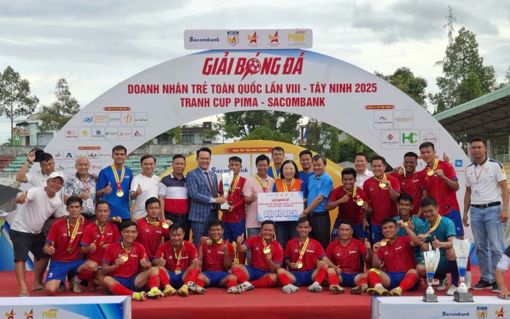 Giải bóng đá Doanh nhân trẻ toàn quốc mang nhiều ý nghĩa