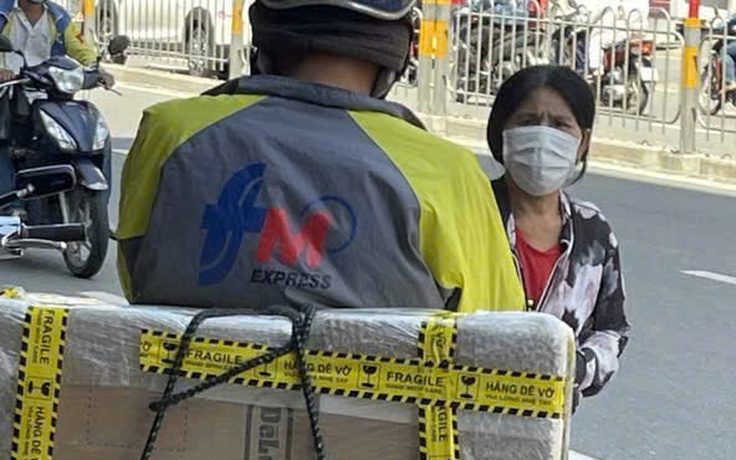 Giả shipper lừa chủ shop 'cuỗm' hàng giá trị lớn