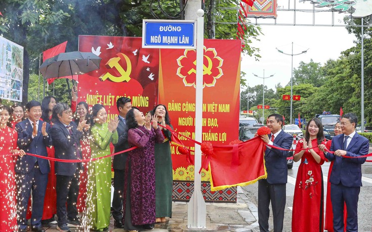 Phu nhân Tổng Bí thư dự lễ đặt tên đường Ngô Mạnh Lân tại Điện Biên