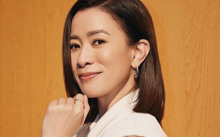 Xa Thi Mạn sống độc thân, tuyên bố 'đang hẹn hò với công việc'