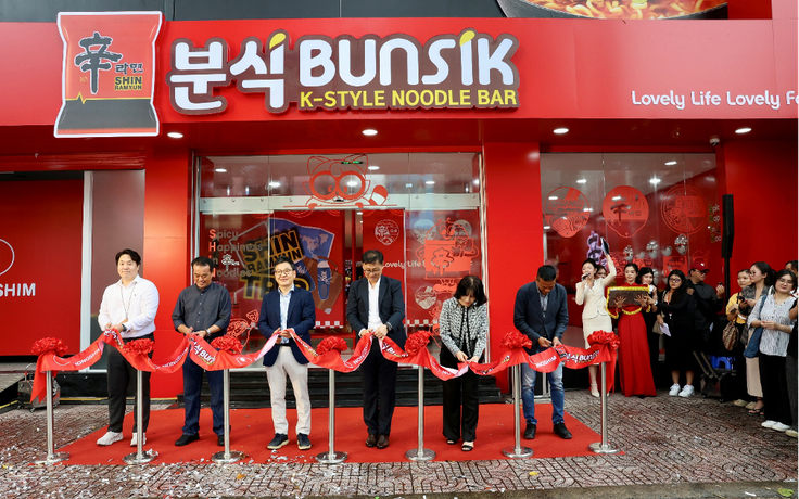 Nongshim khai trương Pop-up Store đầu tiên tại Việt Nam