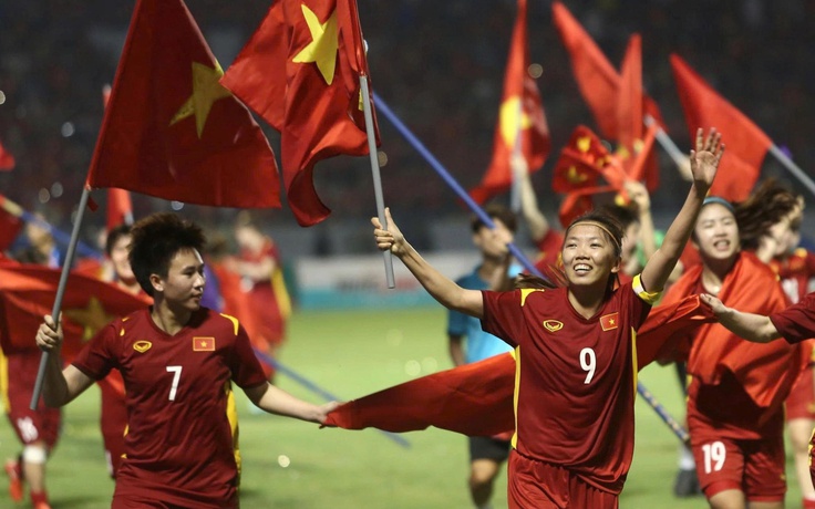 Tinh thần Việt Nam rực cháy giữa năm châu