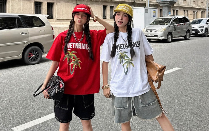 Lan tỏa tinh thần Việt qua những bộ trang phục thời trang mùa lễ