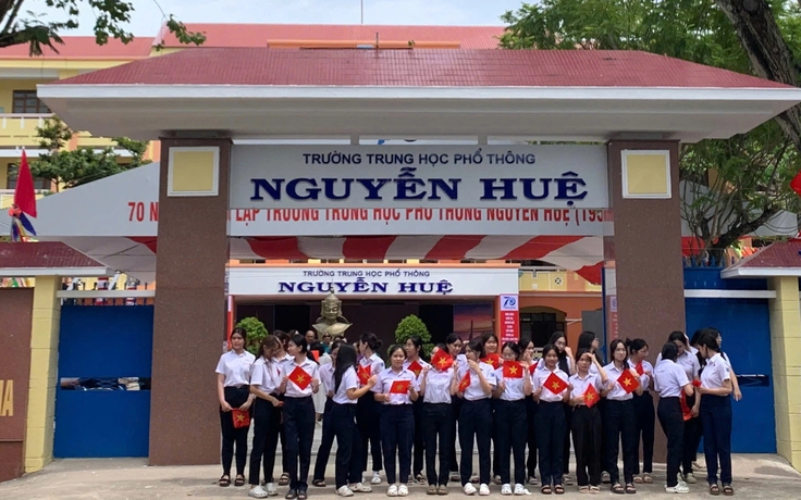 14 trường THPT Đắk Lắk phía đông đổi lại tên cũ, bỏ ký hiệu phân biệt