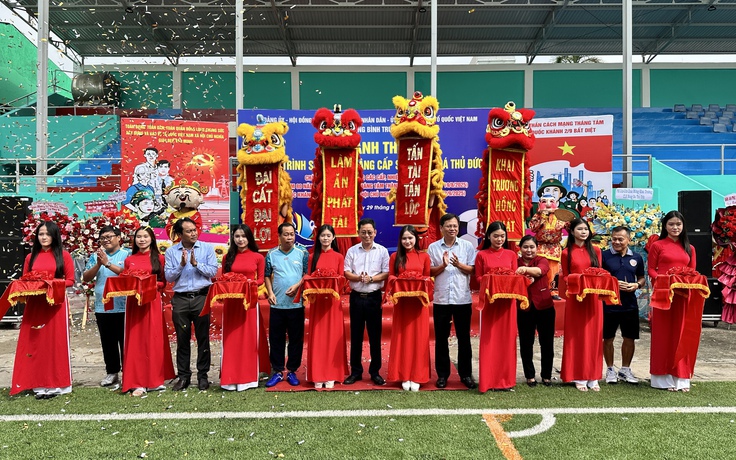 TP.HCM: Phường Bình Trưng khánh thành sân bóng đá sau nâng cấp, sửa chữa