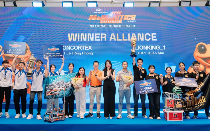 Học sinh Đắk Lắk và Hà Nội giành quán quân cuộc thi học thuật và công nghệ