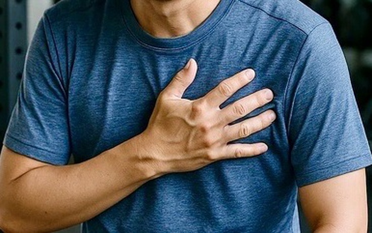 Nam thanh niên 20 tuổi bị ngừng tim khi tập gym