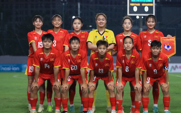 Thắng đậm Singapore, đội nữ U.20 Việt Nam dẫn đầu bảng B vòng loại U.20 châu Á 2026

