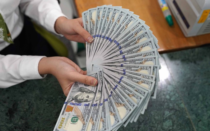 Giá USD hôm nay 7.8.2025: Giảm nhẹ từ mức đỉnh