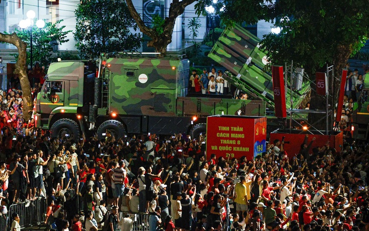 Xem diễu binh 2.9, làm sao để tránh ùn tắc khi ra về?
