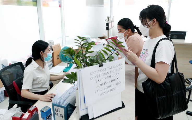 Nâng giảm trừ gia cảnh lên 15,5 triệu đồng, người ăn lương nộp thuế ra sao?