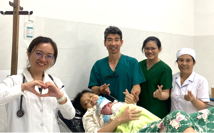 Bác sĩ Bệnh viện Hùng Vương trực tiếp đỡ sinh tại đặc khu Côn Đảo