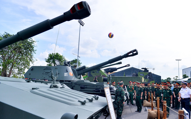 Điểm đặc biệt pháo tự hành SU-152 được đại tướng Phan Văn Giang góp ý cải tiến