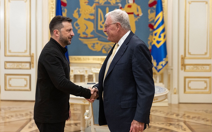 Phương Tây tăng sức ép lên Nga về vấn đề Ukraine