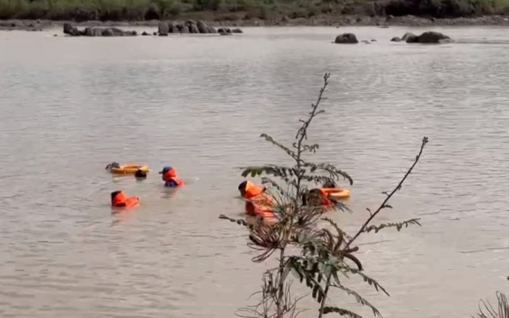 2 học sinh đuối nước tử vong khi tắm sông Ba ở Đắk Lắk