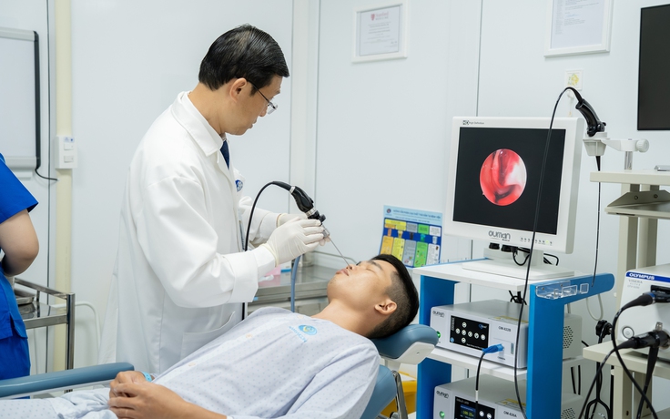 Đau đầu triền miên cả tháng, người trẻ phát hiện ổ nấm ‘ẩn mình’ trong xoang bướm