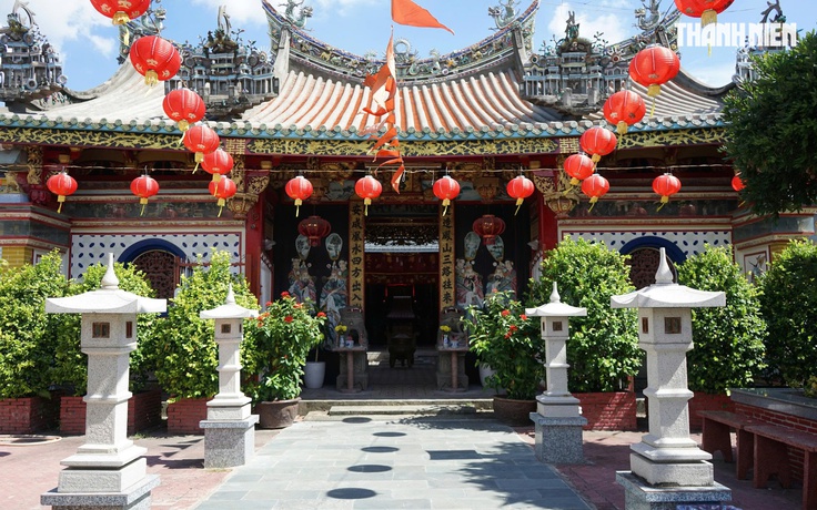 Bên trong chùa cổ mang đậm dấu ấn người Hoa ở vùng đất Sa Đéc