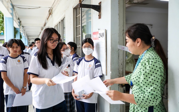 Tuyển sinh ĐH 2026: Cần công bằng trong chính sách cộng điểm ngoại ngữ