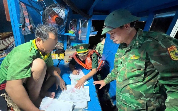 Đà Nẵng: Xử phạt 6 chủ phương tiện vi phạm khai thác hải sản trái phép