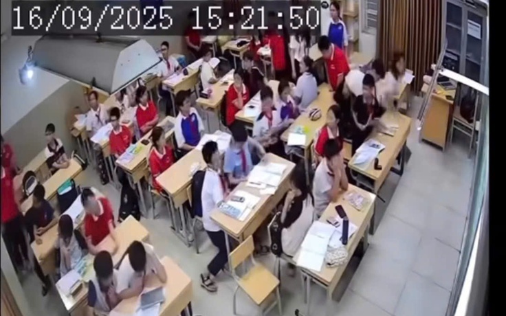 Diễn đàn: Tôn nghiêm trong giáo dục có phải đã mai một?