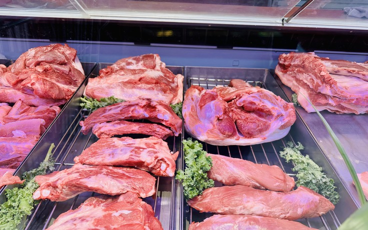 Giá heo hơi hôm nay 23.9.2025: Biến động lạ