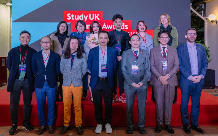 Chưa từng tới Anh, cựu sinh viên Anh vẫn có thể nhận thưởng hàng chục triệu