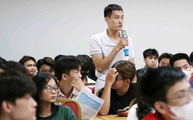 Trở lại giảng đường sau nhiều năm đi làm