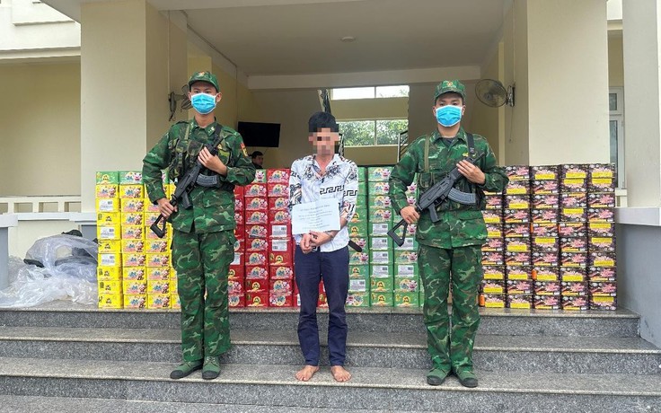 Bắt vụ vận chuyển 353 kg pháo nổ từ biên giới tỉnh Đồng Nai về Thanh Hóa