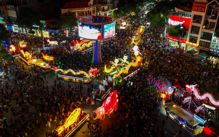 Độc đáo lễ hội đèn lồng Tuyên Quang