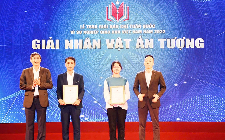 Chung dòng máu Lạc Hồng: 'Vỹ cái bang' của học trò vùng cao