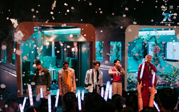 Vũ Cát Tường 'gia trưởng'?