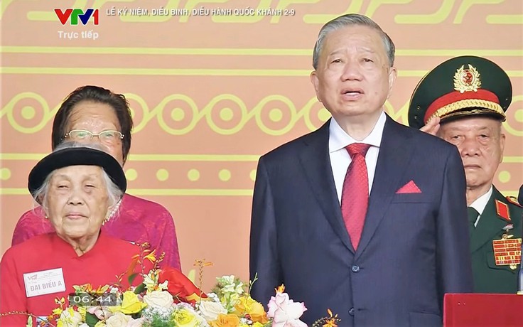 Mẹ Việt Nam anh hùng Trần Thị Huyến: 'Mẹ phấn khởi lắm'