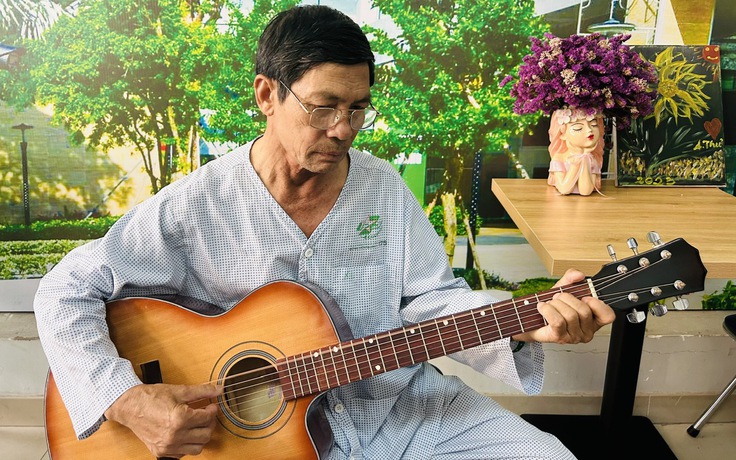 'Liều thuốc' tinh thần từ sách, nhạc và cờ giúp bệnh nhân ung thư lạc quan hơn