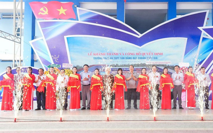 Cà Mau: Khánh thành Trường THCS - THPT Tân Bằng trước thềm năm học mới