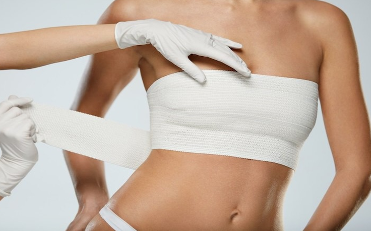 Cách chăm sóc vết thương sau phẫu thuật ngực chuẩn y khoa ngừa sẹo tối đa