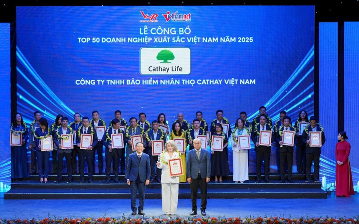Cathay Life Việt Nam được vinh danh trong Top 500 doanh nghiệp lớn nhất Việt Nam năm 2025