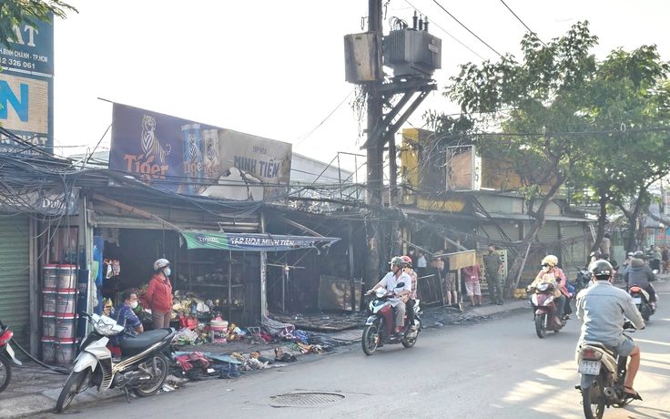 Vụ cháy trên đường Quách Điêu: Nhiều người trắng tay, công an phong tỏa điều tra