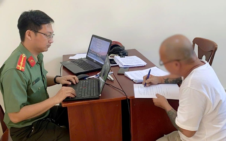 Tây Ninh: Xử phạt cá nhân chia sẻ thông tin từ kênh của Lê Trung Khoa