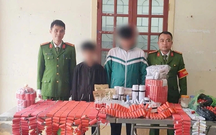 Một học sinh lớp 8 chế 3.000 quả pháo nổ để bán cho bạn học