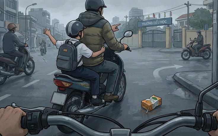 Những bịch rác bị ném ngay sau lưng phụ huynh