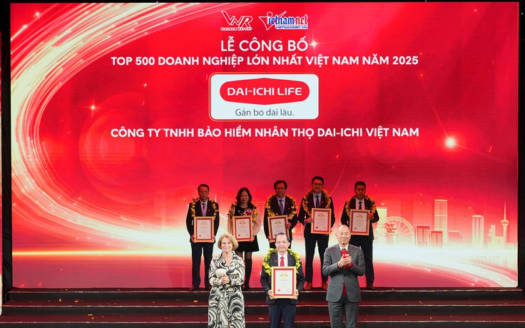 Dai-ichi Life Việt Nam đạt ‘Top 500 Doanh nghiệp lớn nhất Việt Nam’ 10 năm liên tiếp