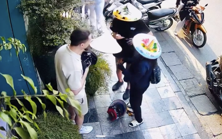 Vụ bán hàng rong 'chặt chém' khách: Dân mạng đòi xử lý hình sự để răn đe