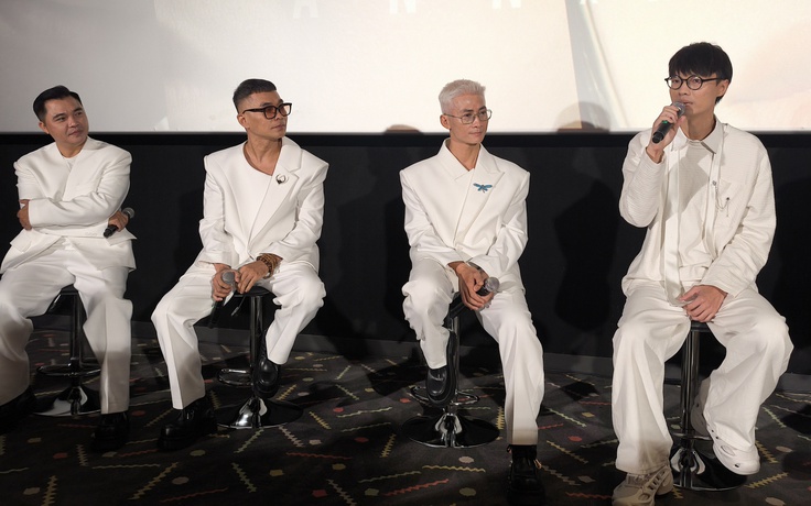 Nhóm MTV kết hợp ca sĩ ảo trong ca khúc 'Đã có cha rồi'