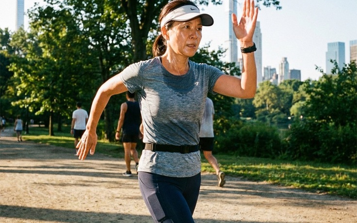 Chuyên gia chỉ cách đi bộ cực tốt cho tuổi 50