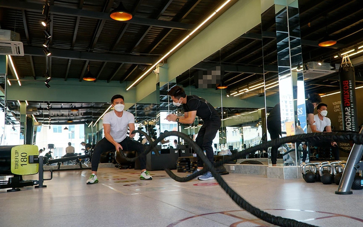 Tiêu cơ vân cấp do vận động quá mức: Nhận diện dấu hiệu qua màu nước tiểu