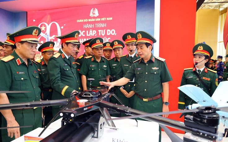 Đẩy mạnh xây dựng Quân đội, củng cố quốc phòng, bảo vệ vững chắc Tổ quốc trong giai đoạn mới