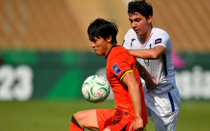 Chuyên gia Trung Quốc tiết lộ hậu trường đội U.23: ‘Cách ly với bên ngoài, bảo mật thông tin tối đa’