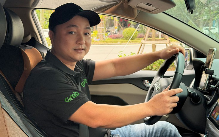 Ba năm cầm lái GrabCar, người đàn ông quê Hà Tĩnh vượt qua gánh nợ, nuôi hai con nhỏ