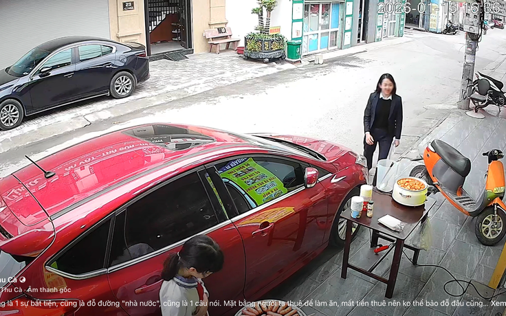Đậu ô tô trước quán 1 tiếng, chủ xe nói gì khiến chủ quán 'không nỡ giận'?