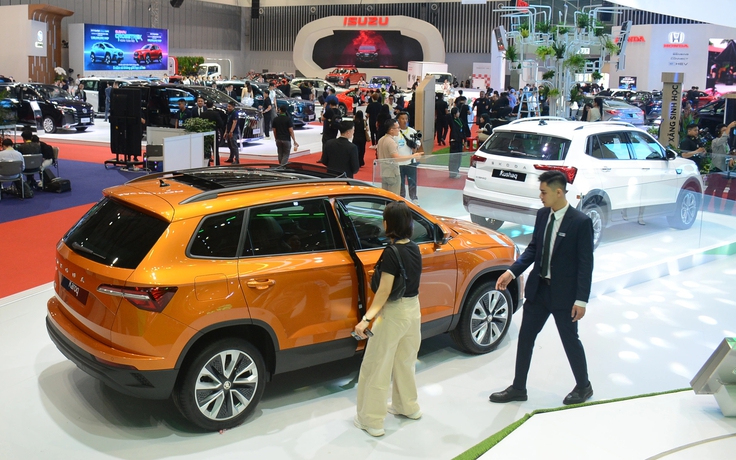 Người Việt ngày càng chuộng ô tô gầm cao 7 chỗ, xe sedan giảm sức hút